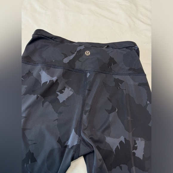 Lululemon All You Need Tight *Full-On Luxtreme - Picture 8 of 9